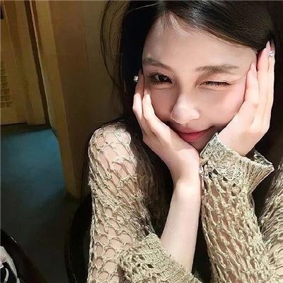 滑稽夫人
